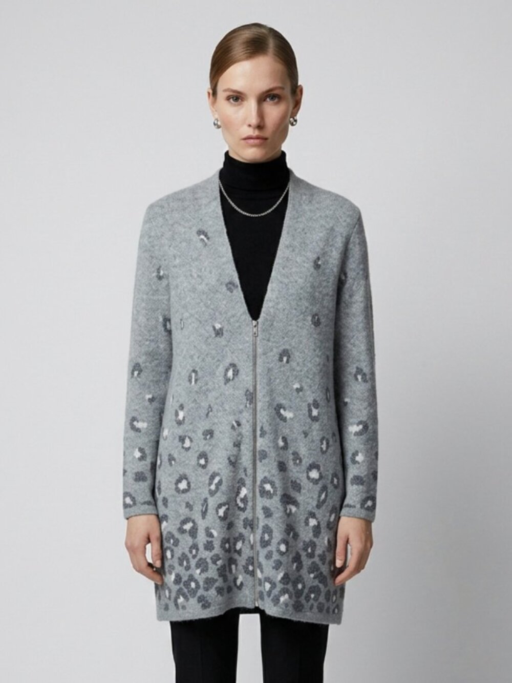 CHICO'S | Gray Animal Print Zip-Up Cardigan Knit Sweater Sz M